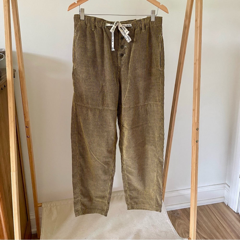 NWT Free People We The Free Roscoe Corduroy Pull On Straight Pants in Bermuda - Picture 5 of 8